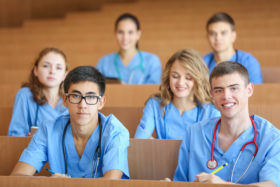 Medizinstudenten in der Vorlesung