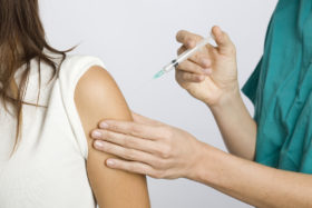 Corona-Impfung vermutlich erst nach Ostern flächendeckend in Hausarztpraxen